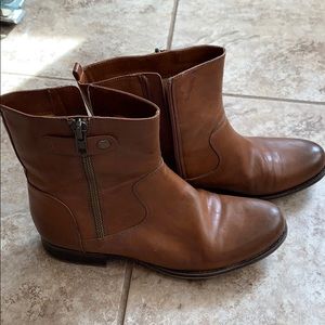 Naturalizer Jacklyn Booties